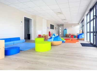 Pose LVT sur grande superficie